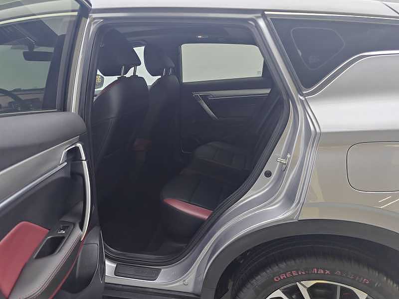 2020 car image #6