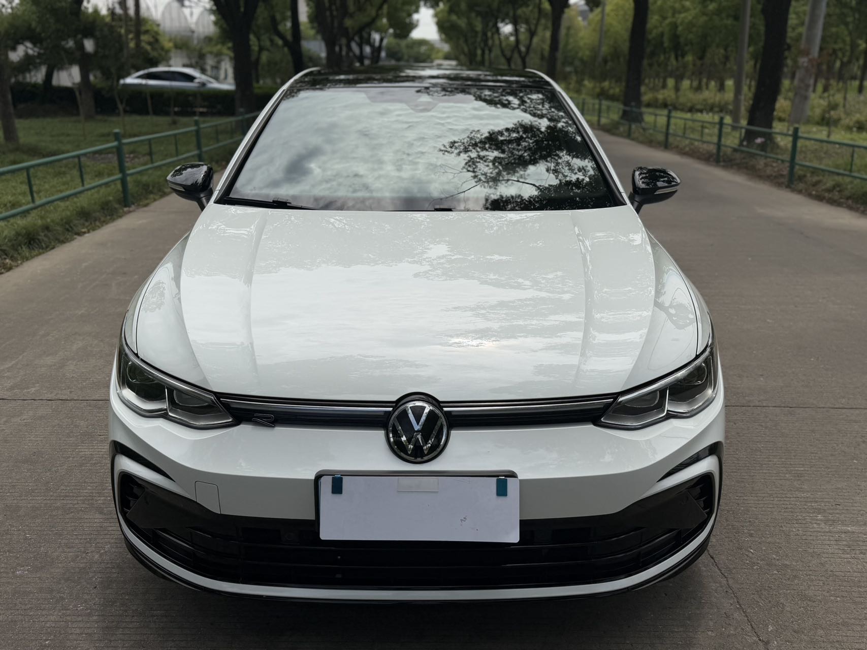 Volkswagen Golf 2022 car image #4