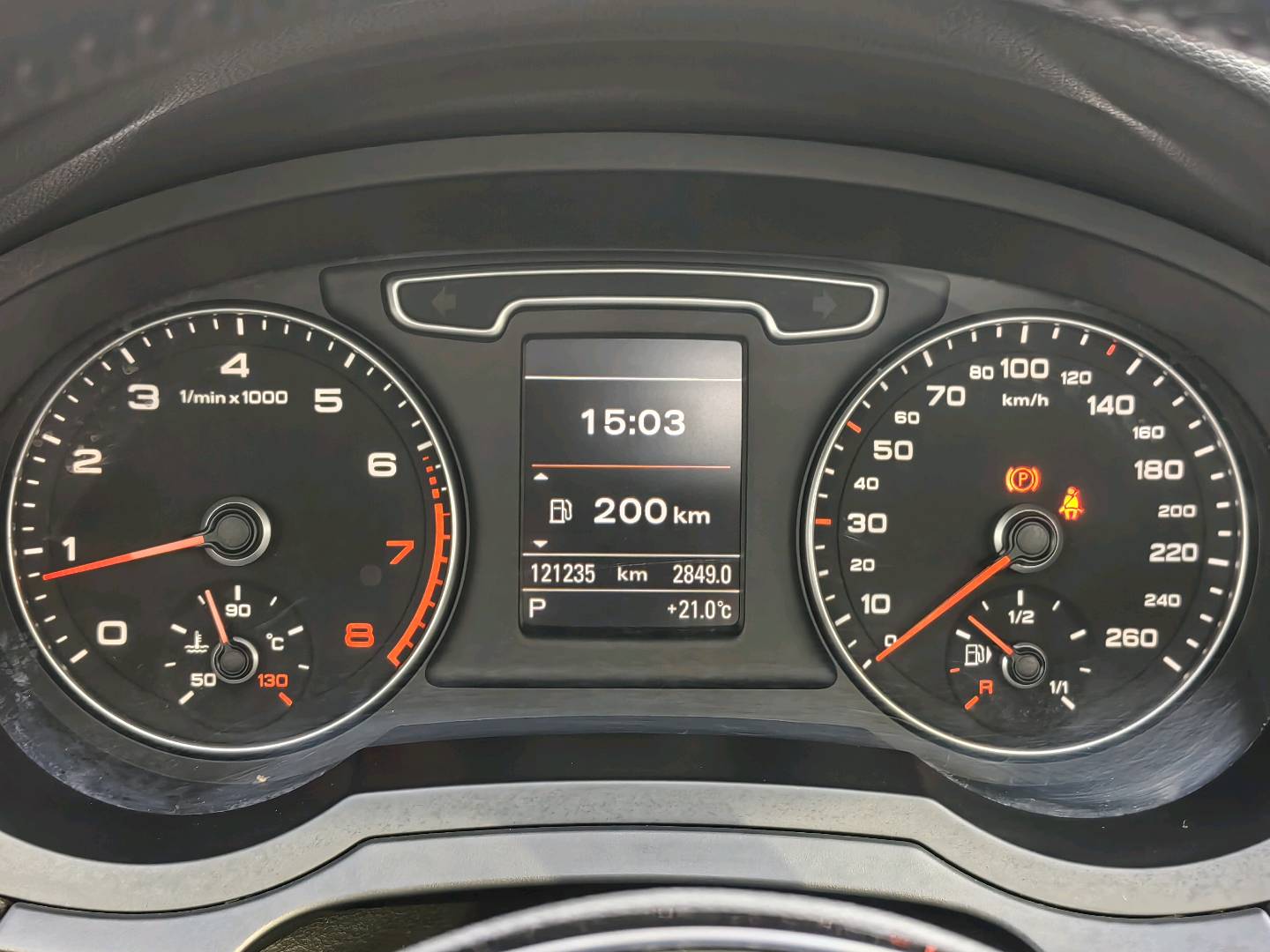 Audi Q3 2014 #13 Audi Q3 2014 car image #13