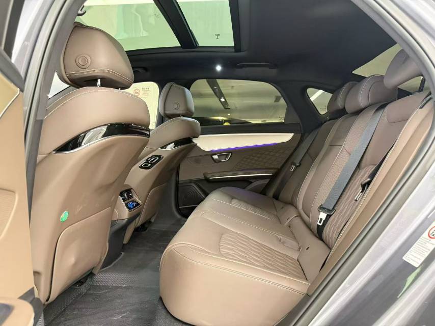 BYD Han 2024 car image #7