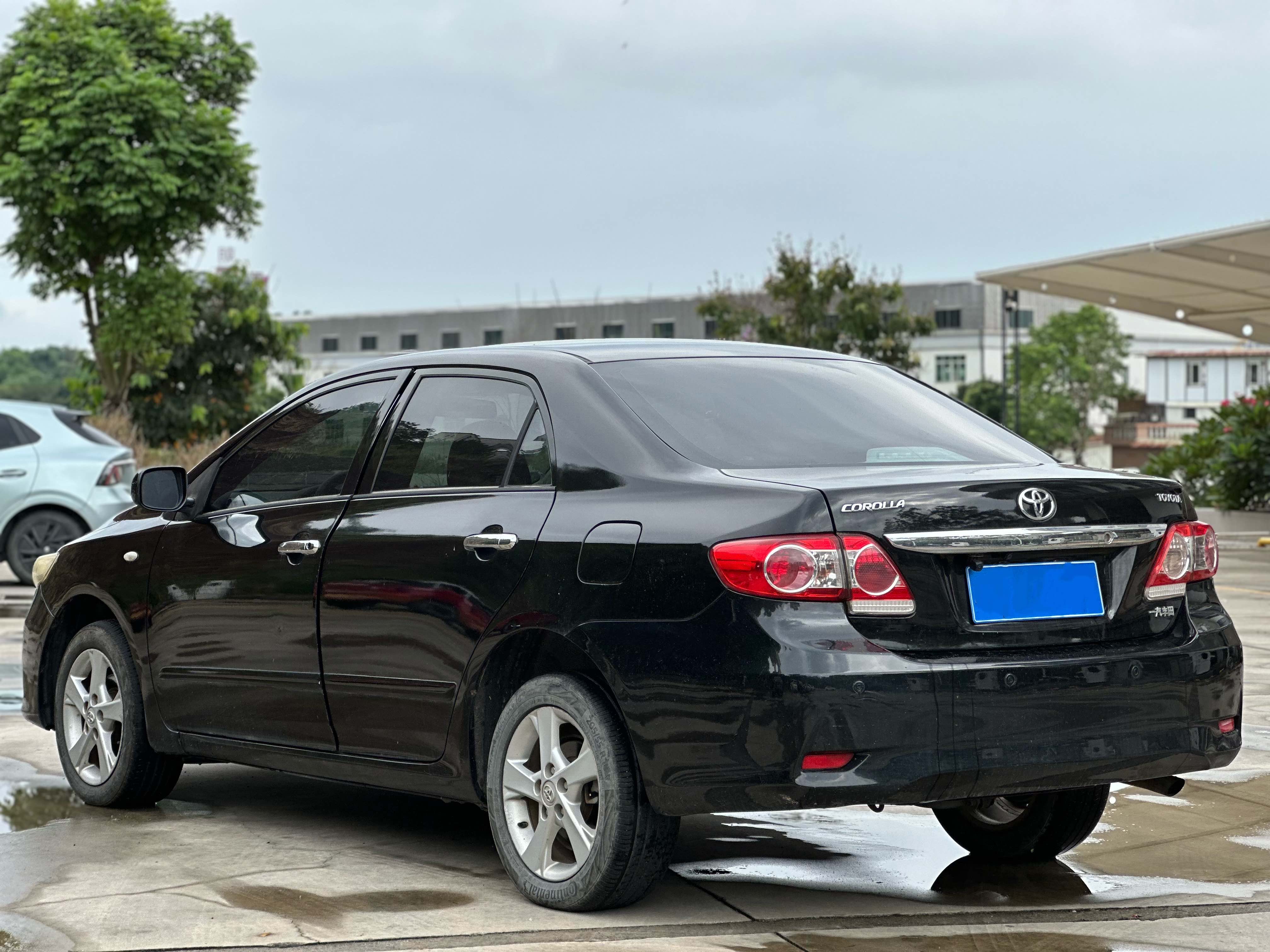 Toyota Corolla 2011 #7 Toyota Corolla 2011 car image #7