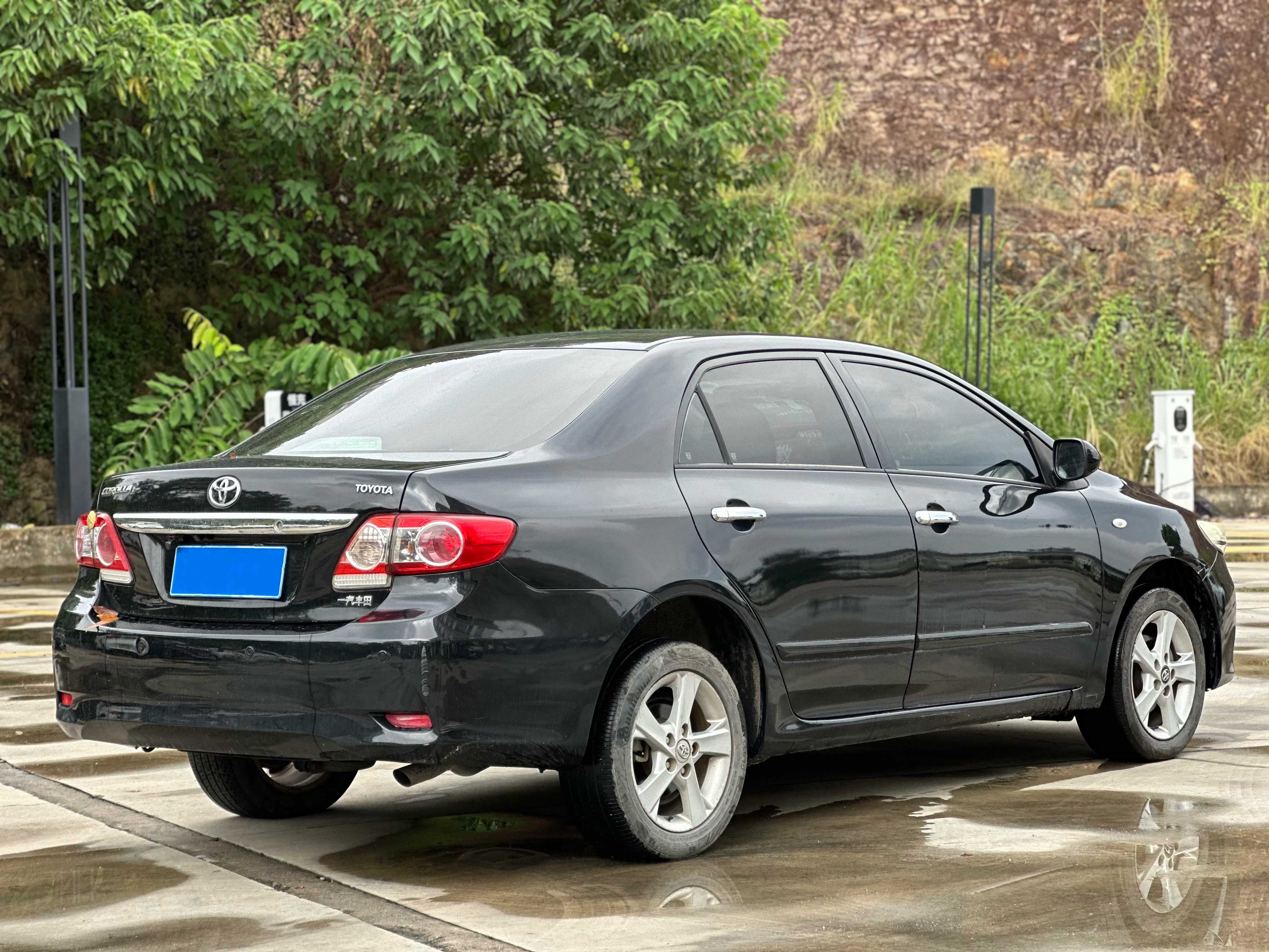 Toyota Corolla 2011 #5 Toyota Corolla 2011 car image #5