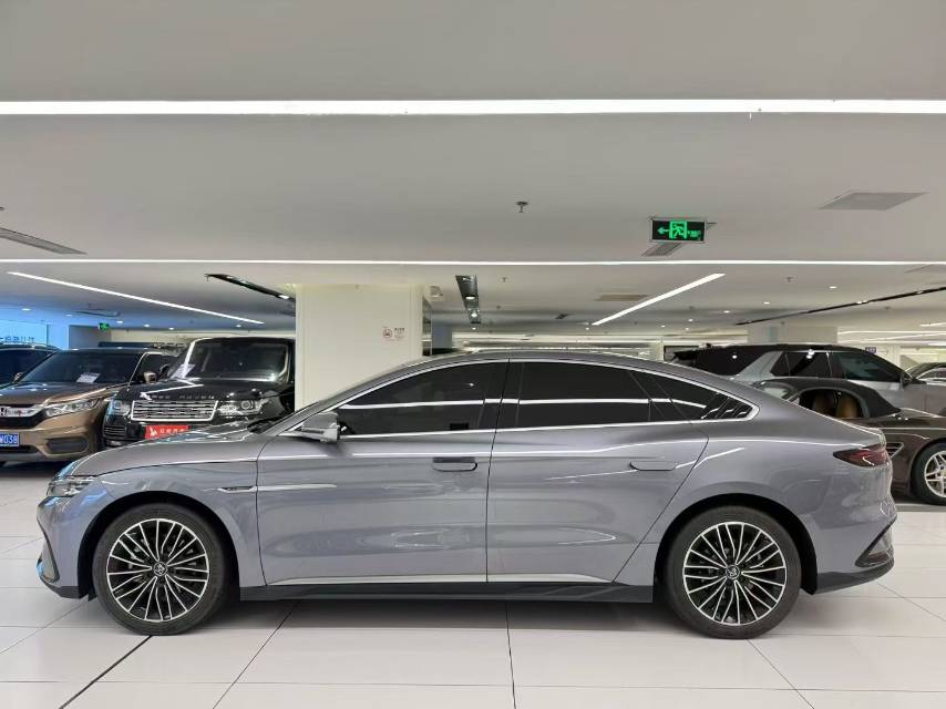 BYD Han 2024 car image #5