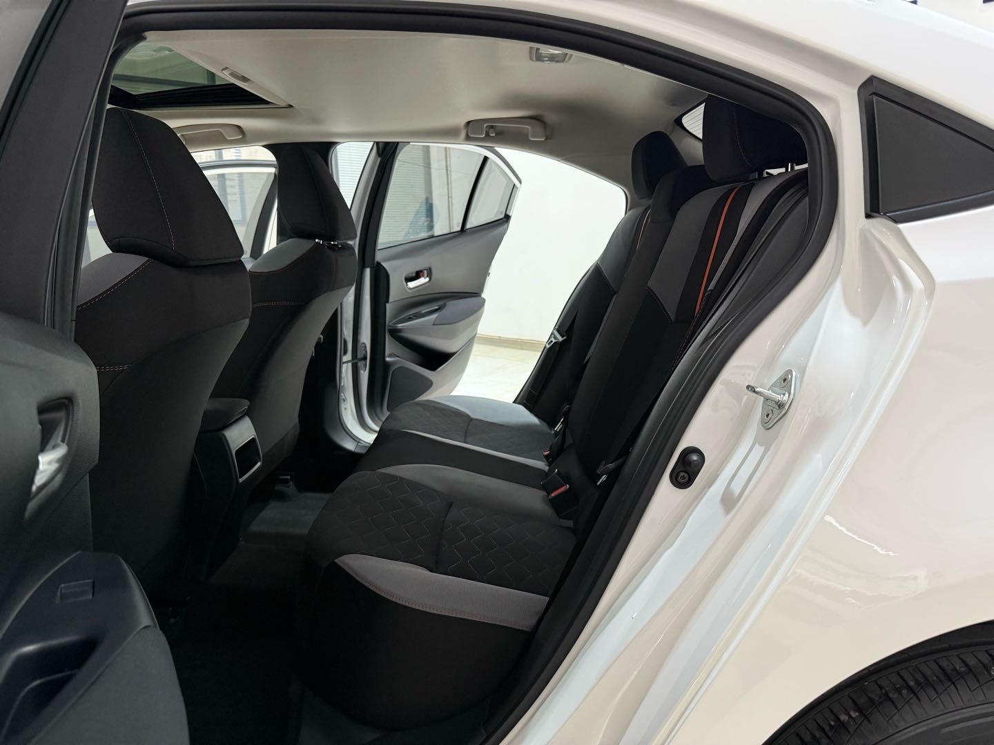 Toyota Corolla 2023 car image #12