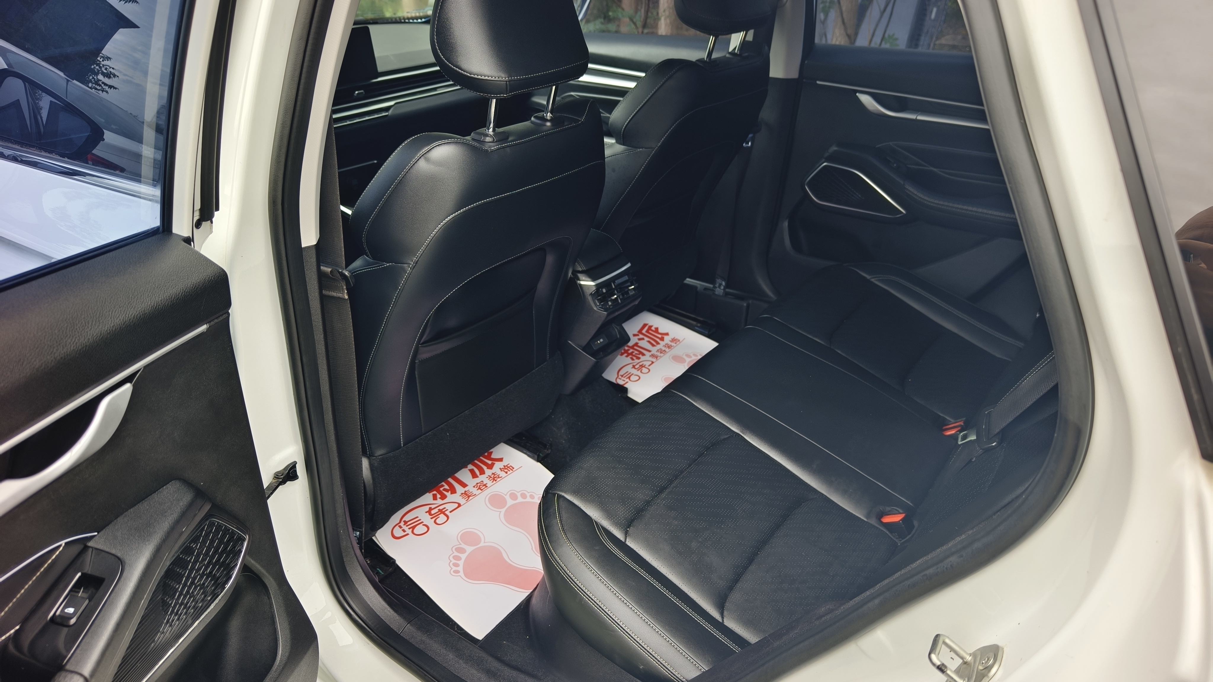 GEELY Emgrand 2023 car image #9