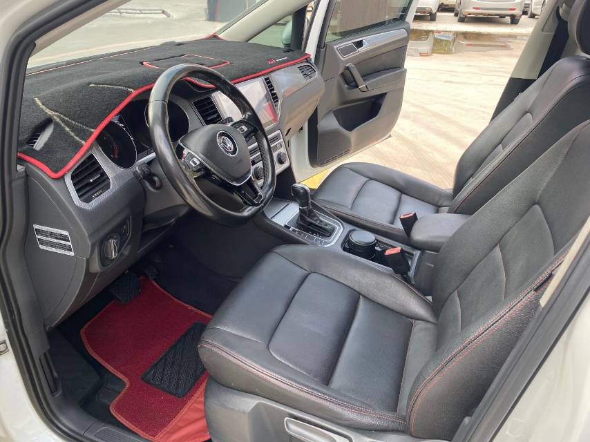 Volkswagen Golf Sportsvan 2016 car image #7