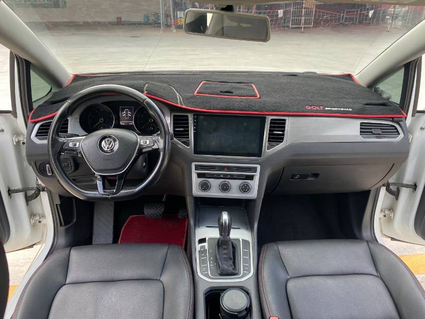 Volkswagen Golf Sportsvan 2016 car image #8