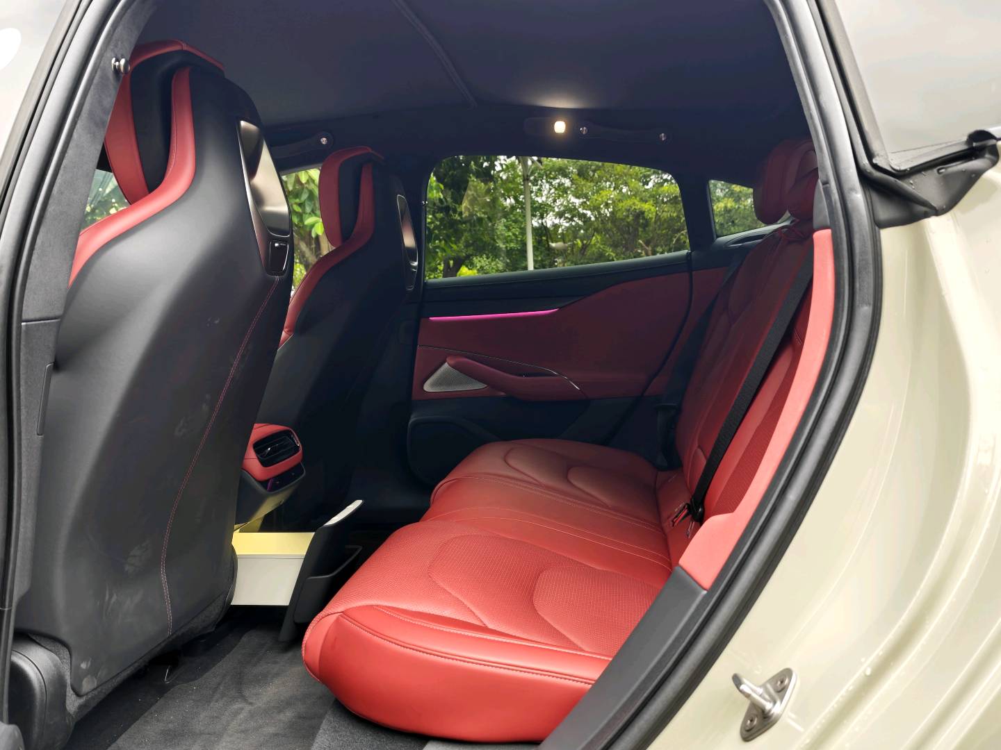 2024 car image #10