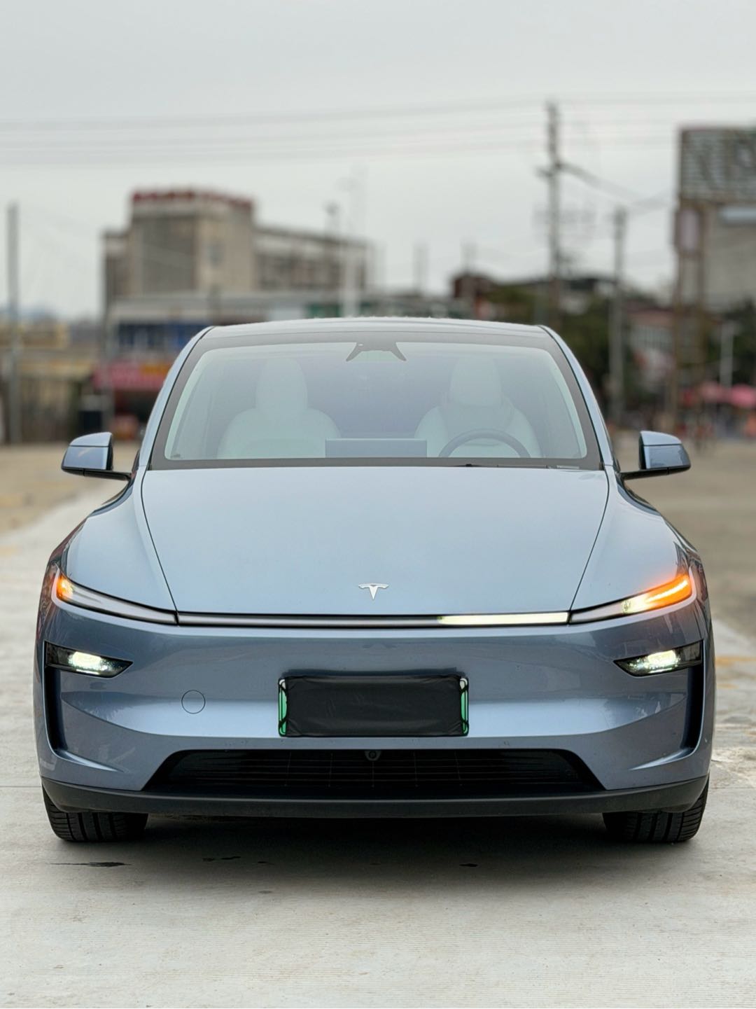 特斯拉 Model Y 2025 汽车图片 #4