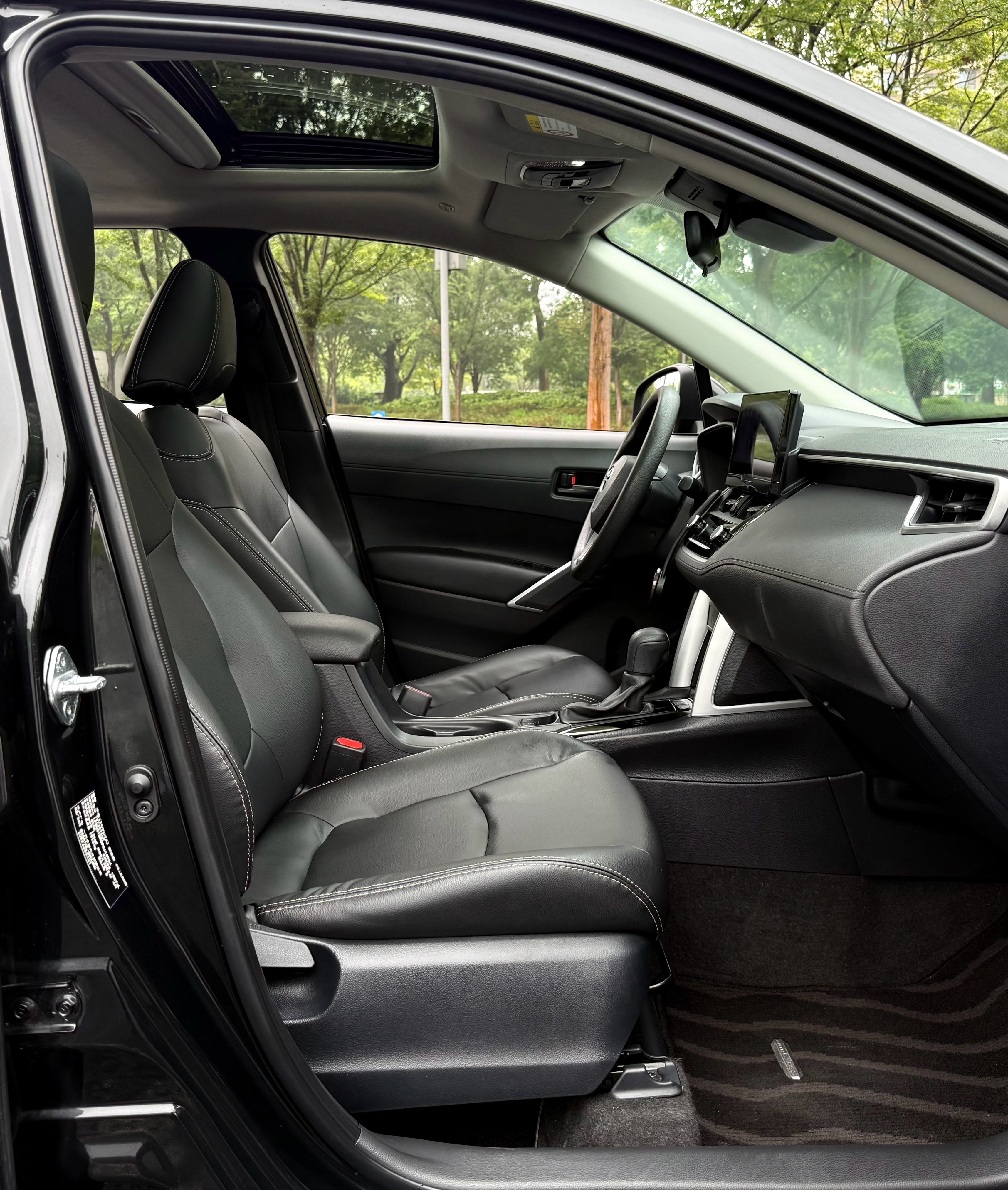 Toyota Corolla Cross 2023 car image #7