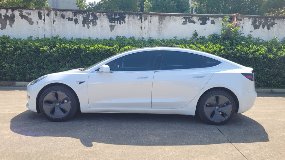特斯拉 Model 3(进口) 2019 汽车图片 #23