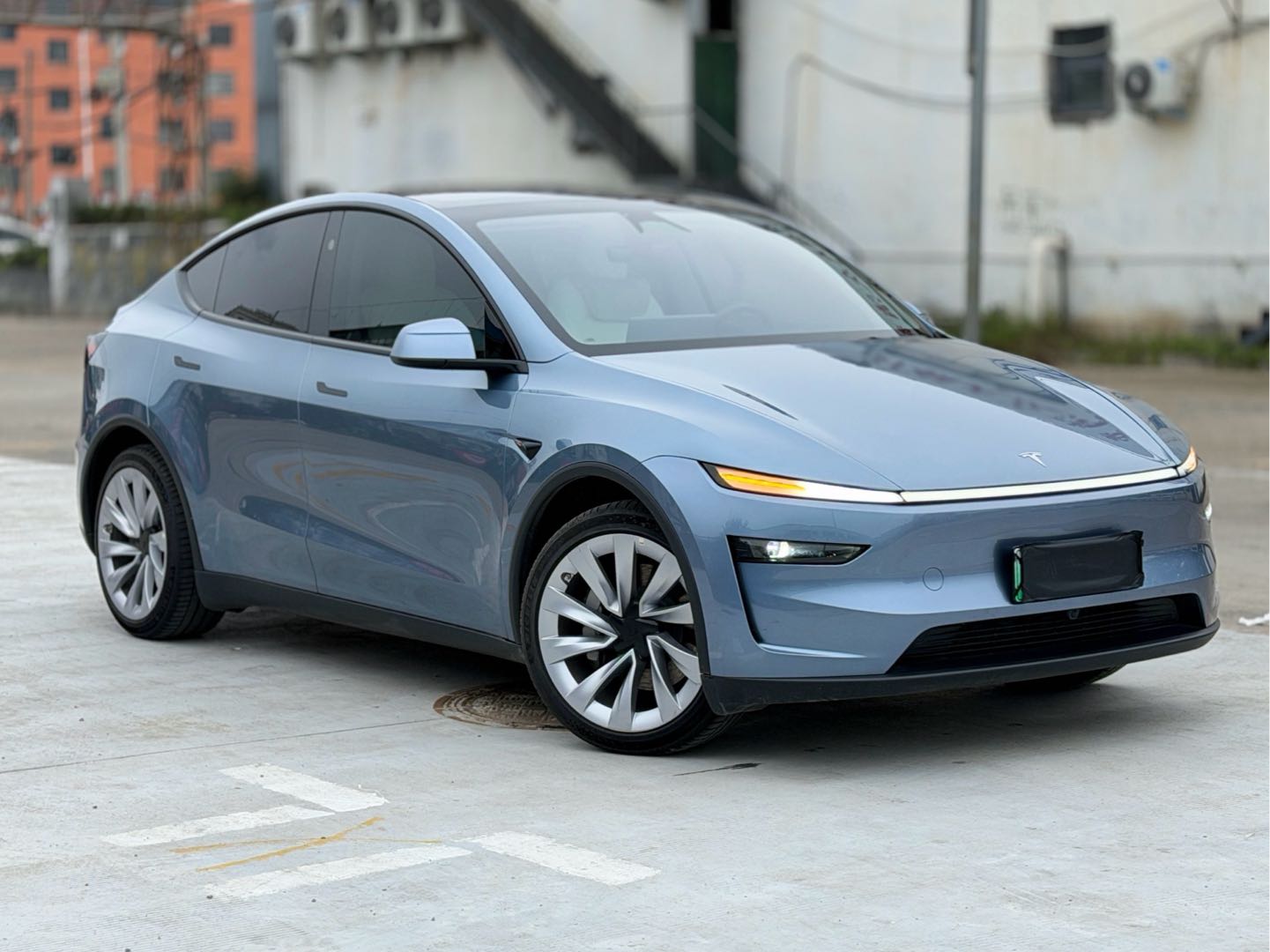特斯拉 Model Y 2025 汽车图片 #5