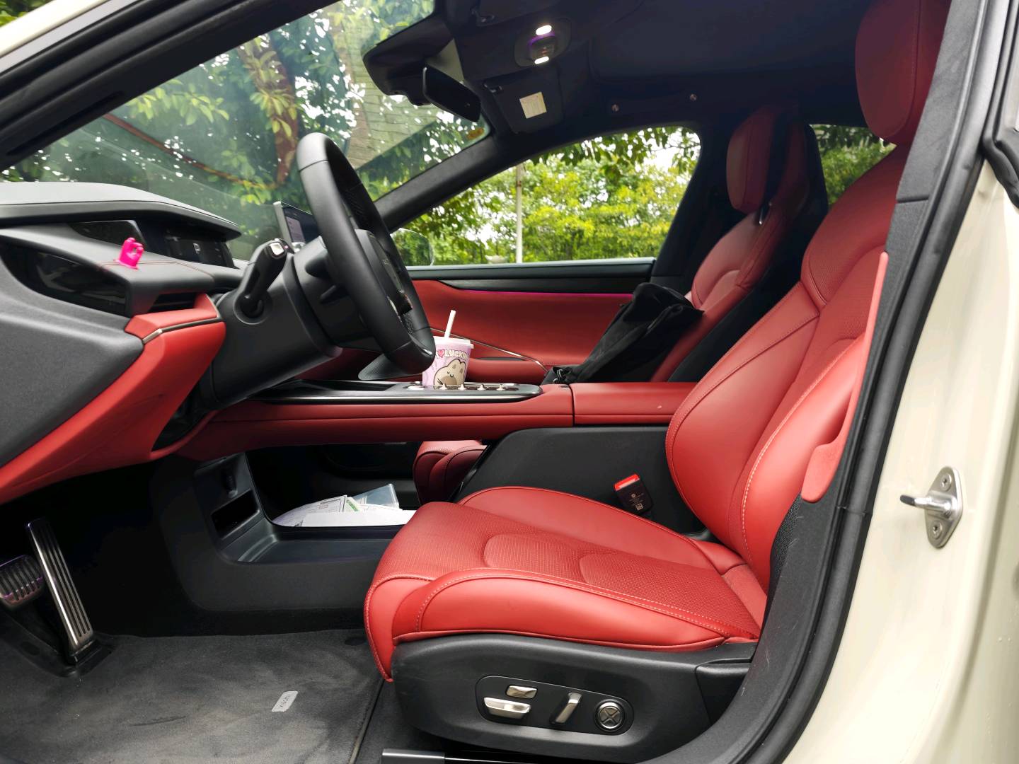2024 car image #9