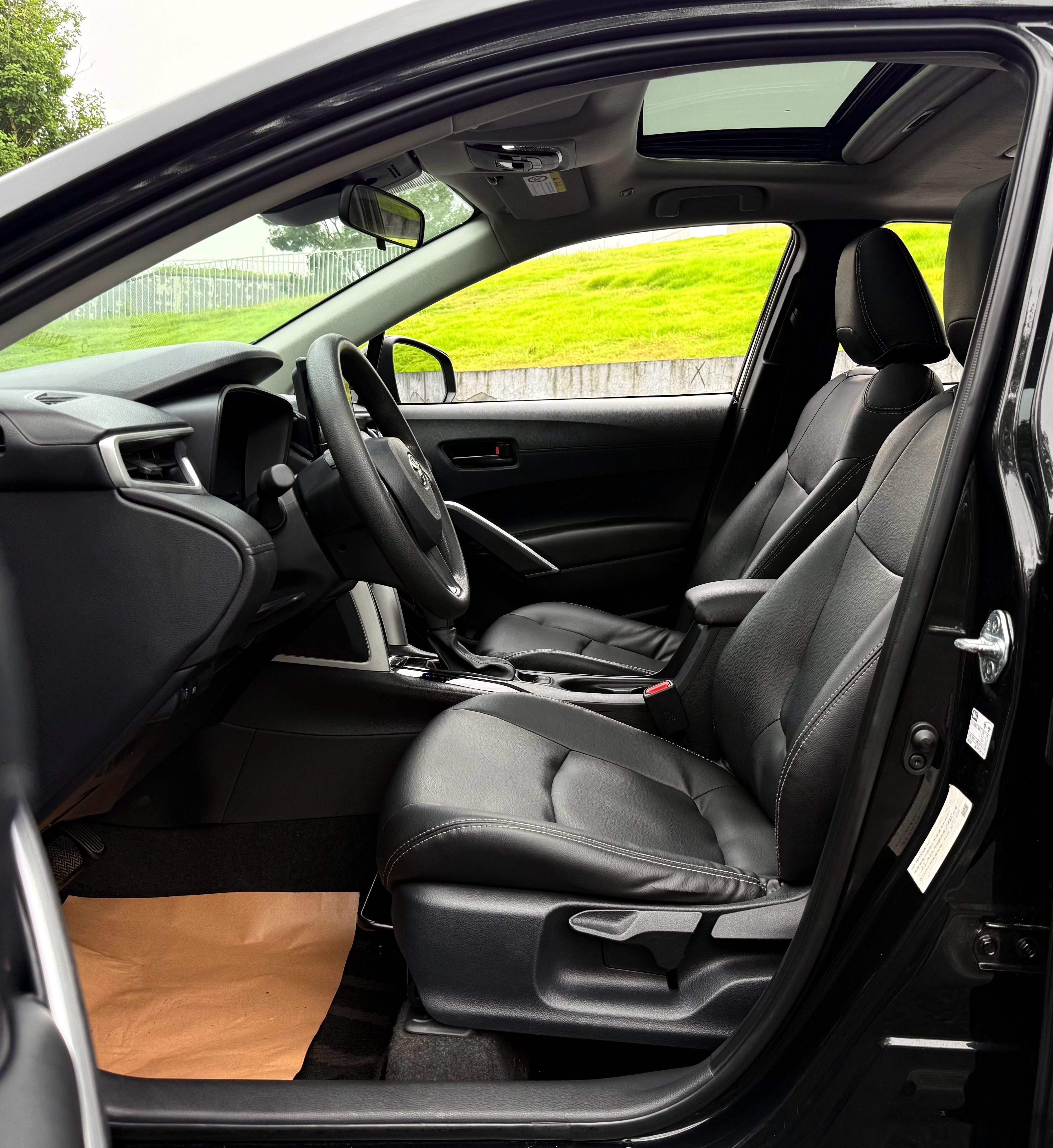 Toyota Corolla Cross 2023 car image #6