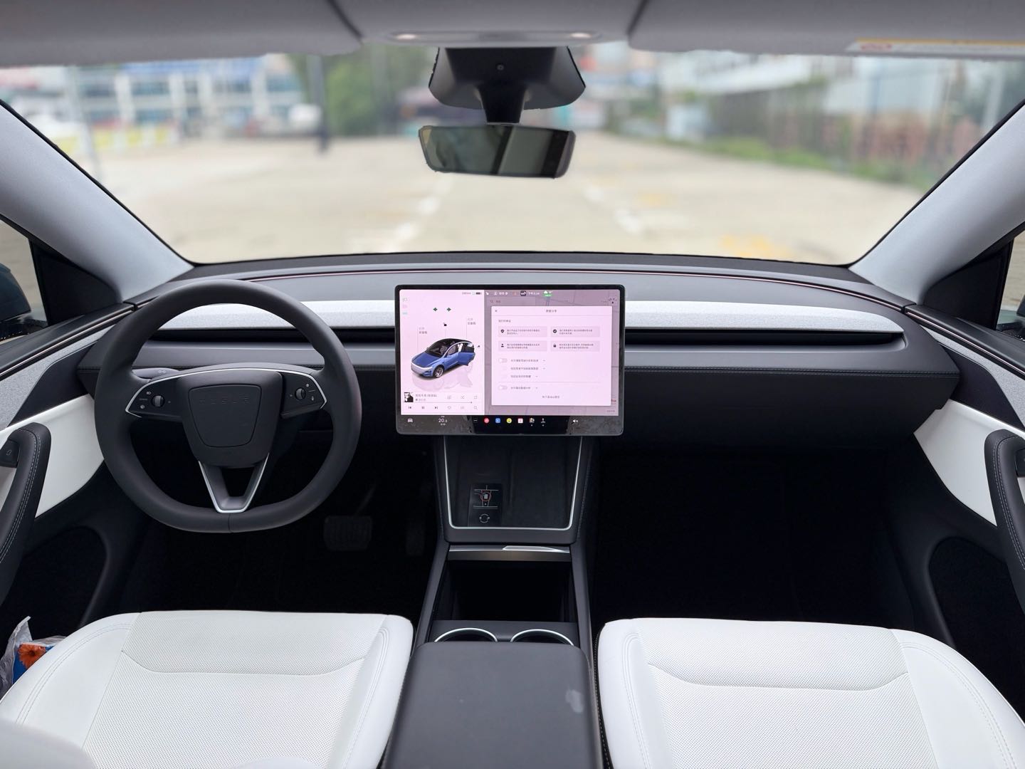 特斯拉 Model Y 2025 汽车图片 #11