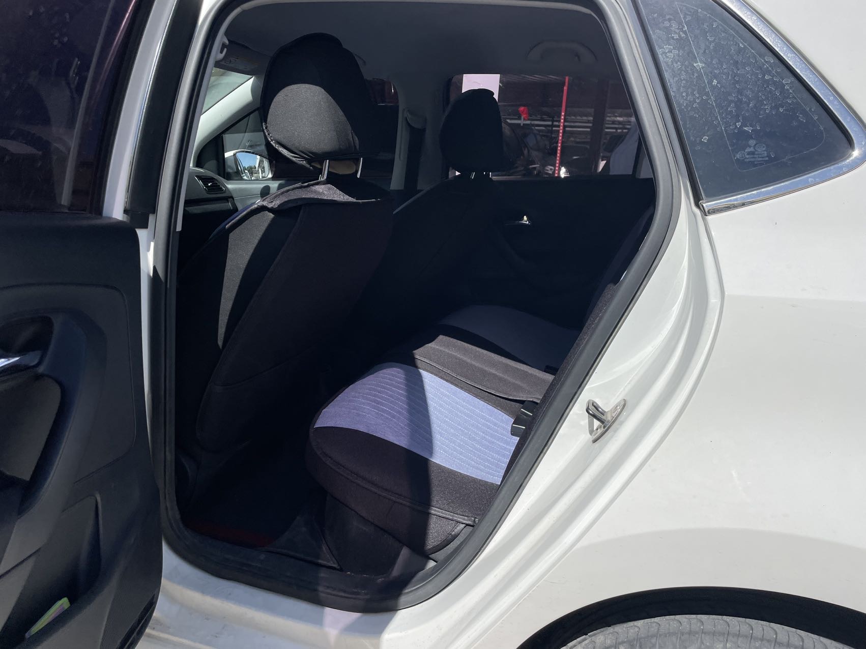 Volkswagen Polo 2018 car image #5