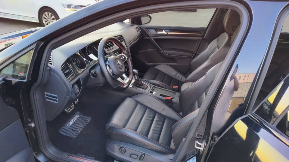 Volkswagen GolfGTI 2015 immagine di auto #10
