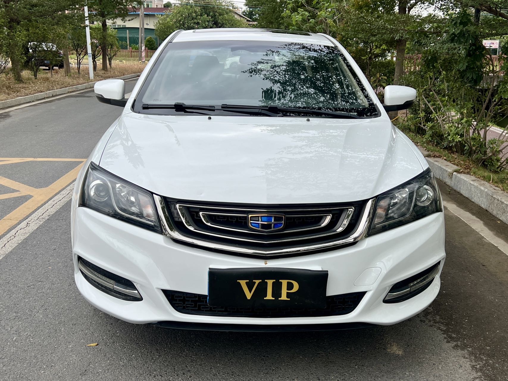 GEELY Emgrand 2017 #4 GEELY Emgrand 2017 car image #4