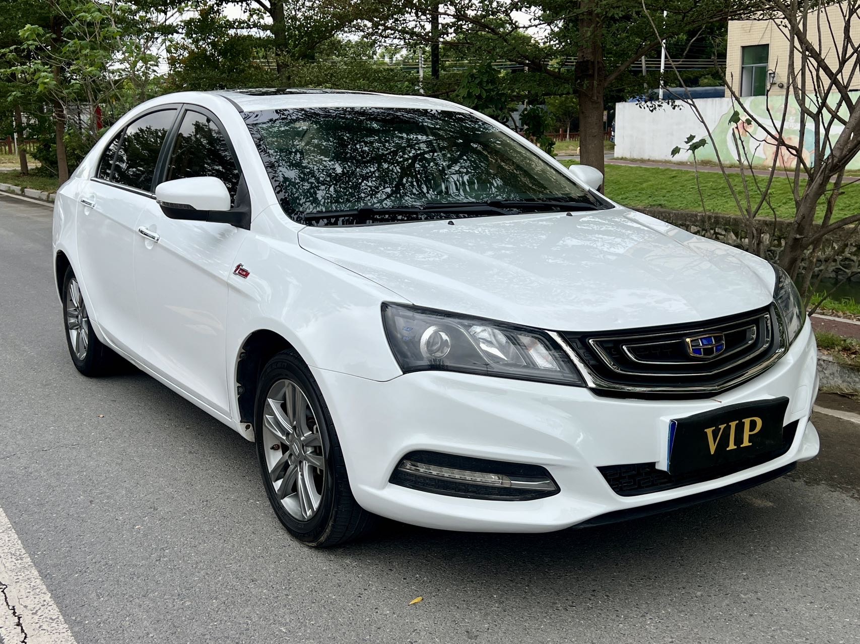 GEELY Emgrand 2017 #5 GEELY Emgrand 2017 car image #5