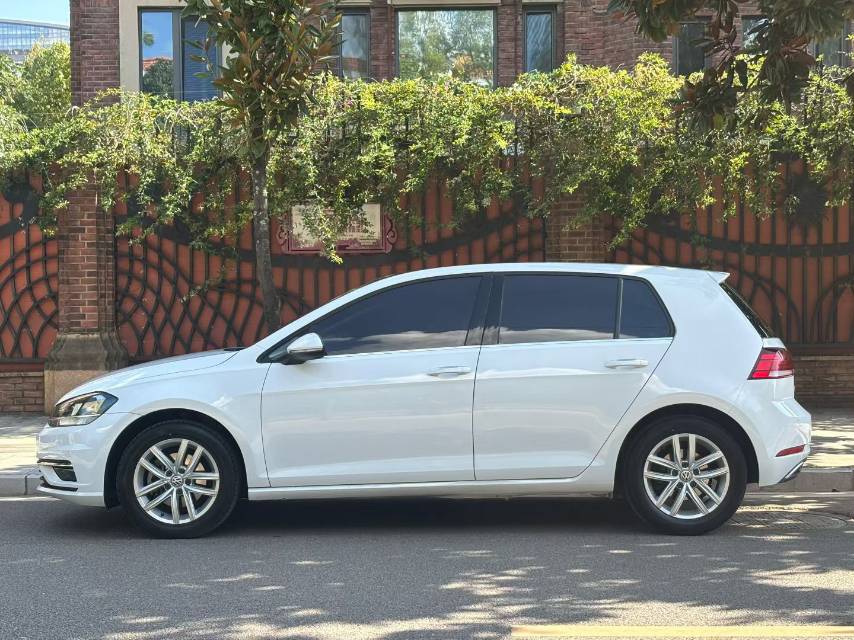 2018 image de voiture #4