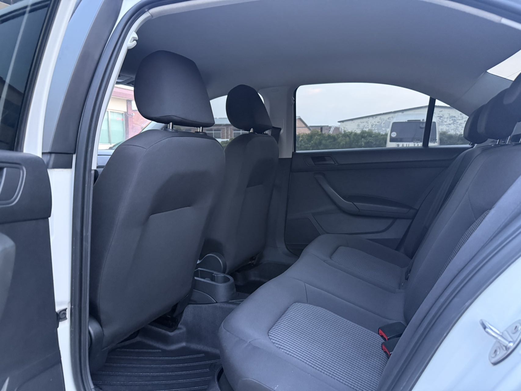 Volkswagen Santana 2018 #9 Volkswagen Santana 2018 car image #9