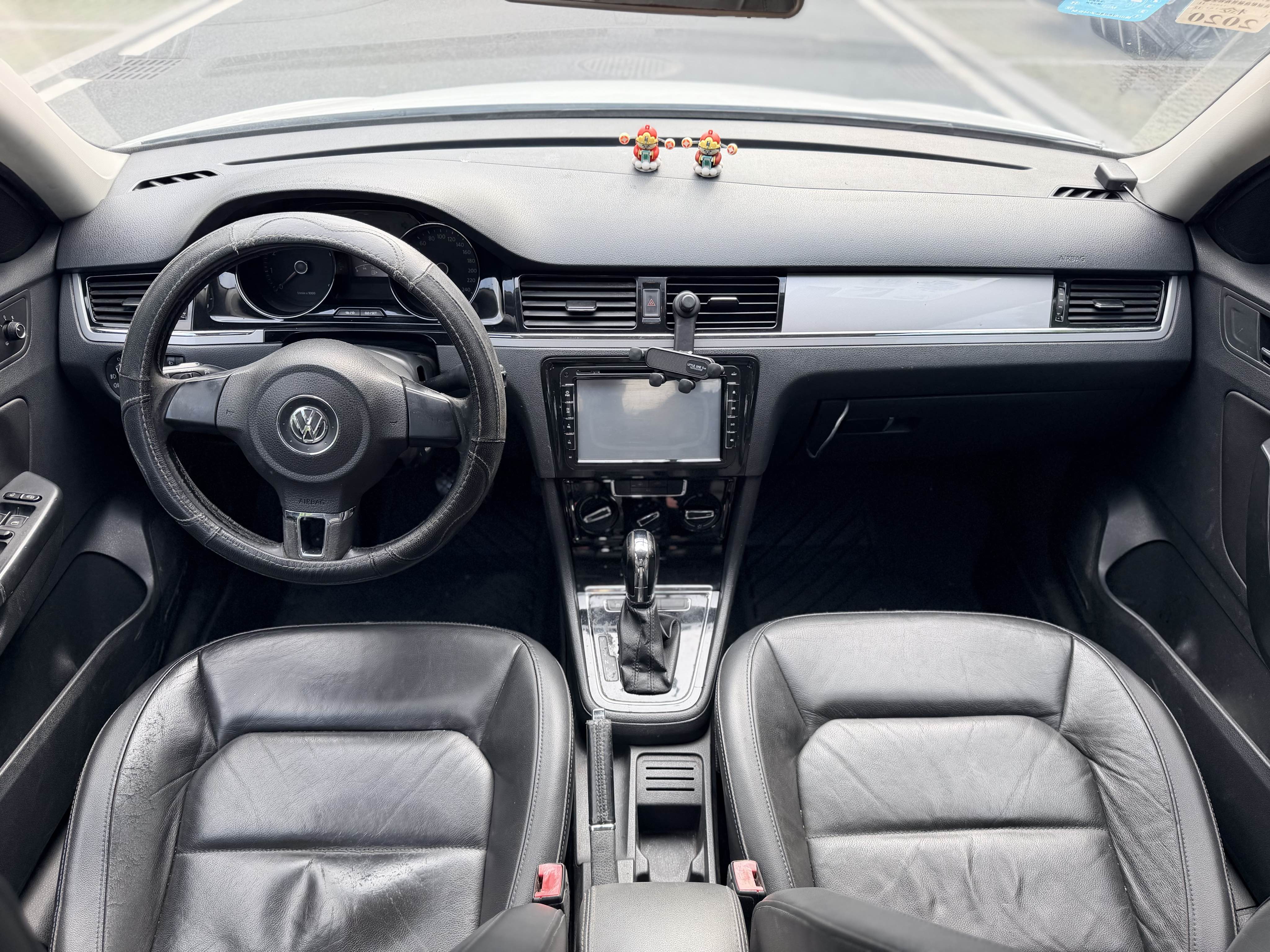 Volkswagen Bora 2013 immagine di auto #8