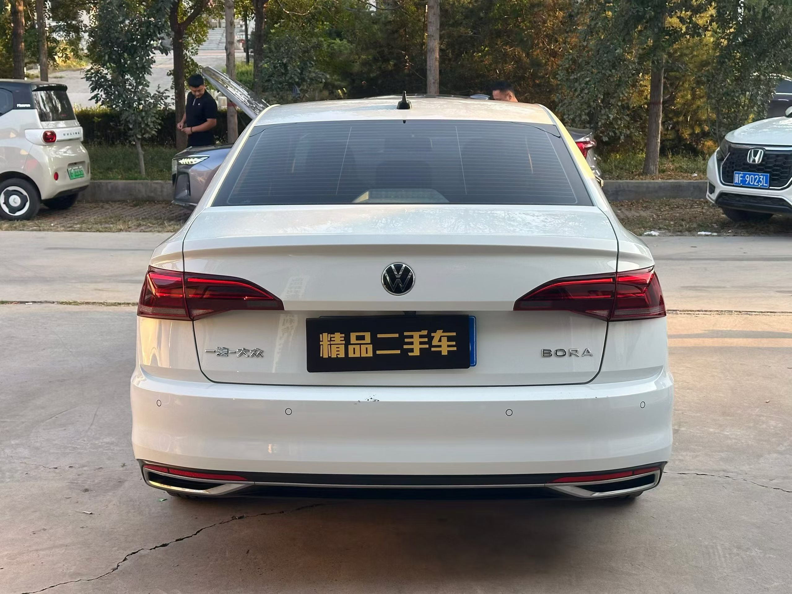 Volkswagen Bora 2022 car image #11