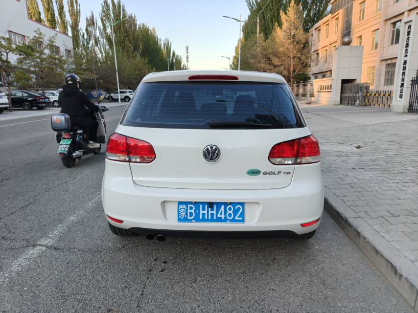 Volkswagen Golf 2011 #10 Volkswagen Golf 2011 صورة سيارة #10