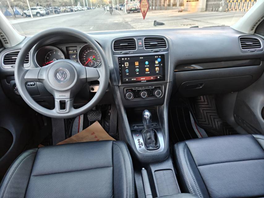 Volkswagen Golf 2011 #6 Volkswagen Golf 2011 صورة سيارة #6