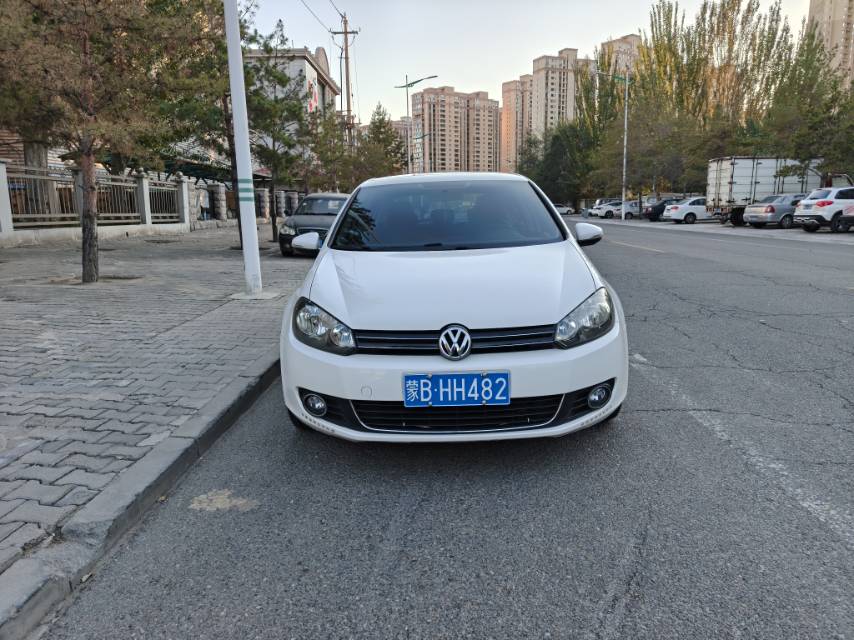 Volkswagen Golf 2011 #4 Volkswagen Golf 2011 صورة سيارة #4