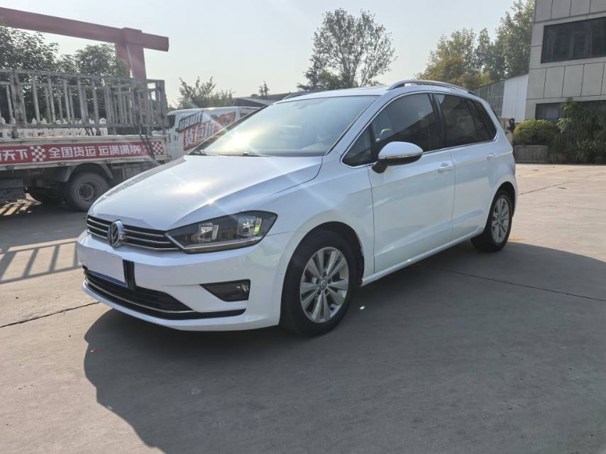 Volkswagen Golf Sportsvan 2016 car image #2