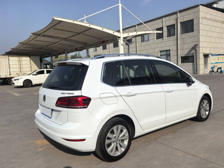 Volkswagen Golf Sportsvan 2016 car image #5