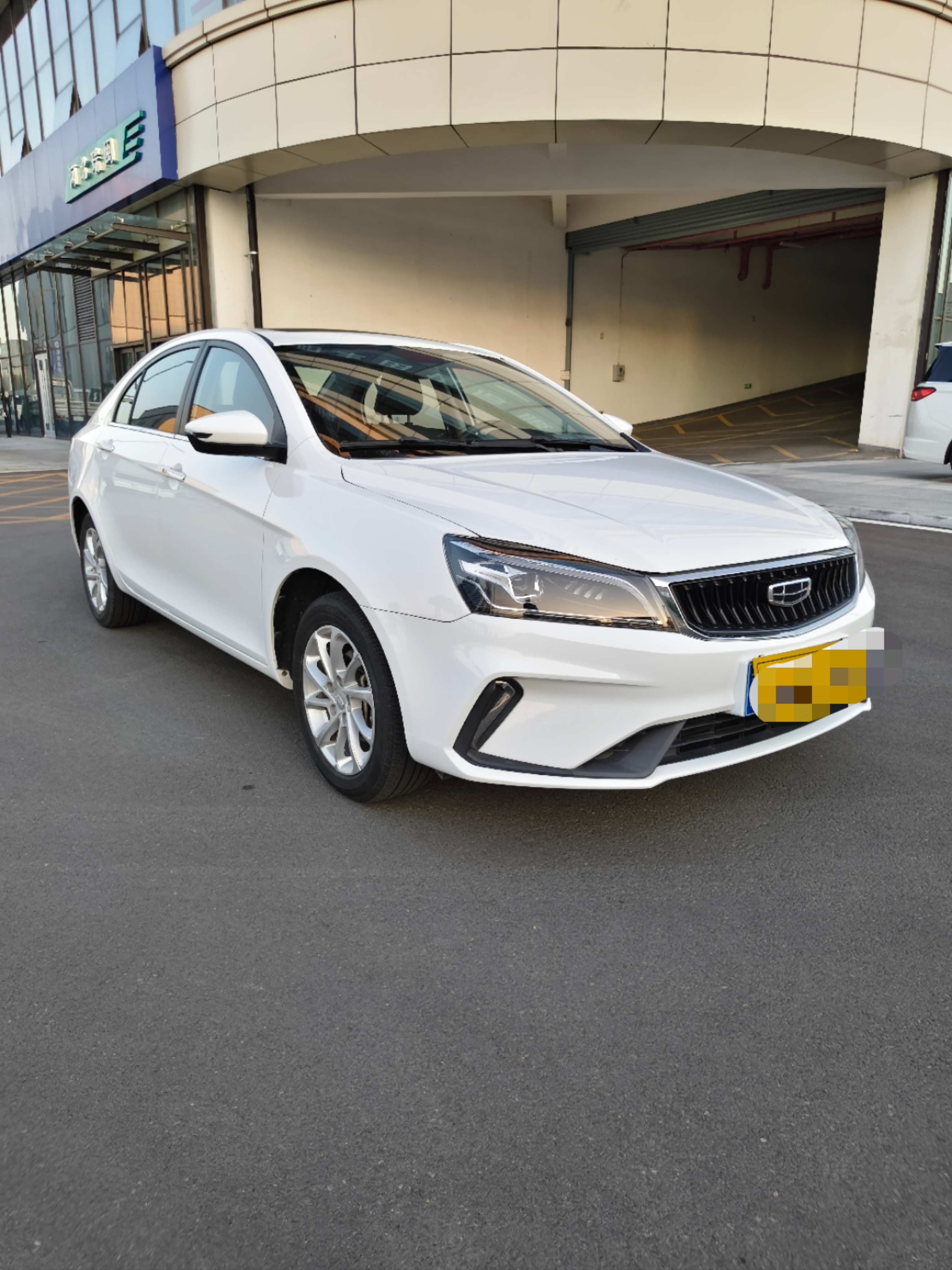 GEELY Emgrand 2021 #4 GEELY Emgrand 2021 imagen de coche #4