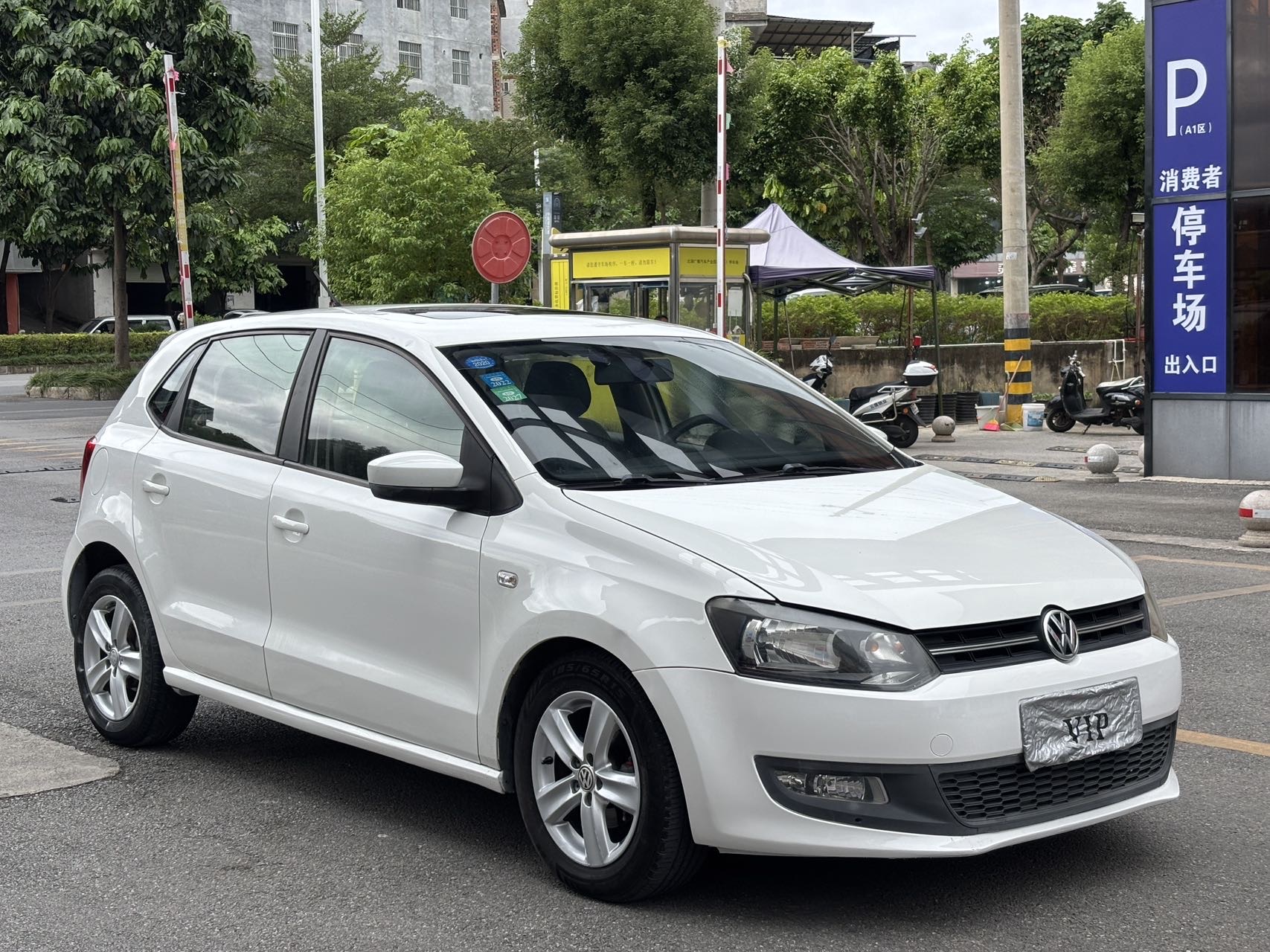 Volkswagen Polo 2010 #5 Volkswagen Polo 2010 imagen de coche #5