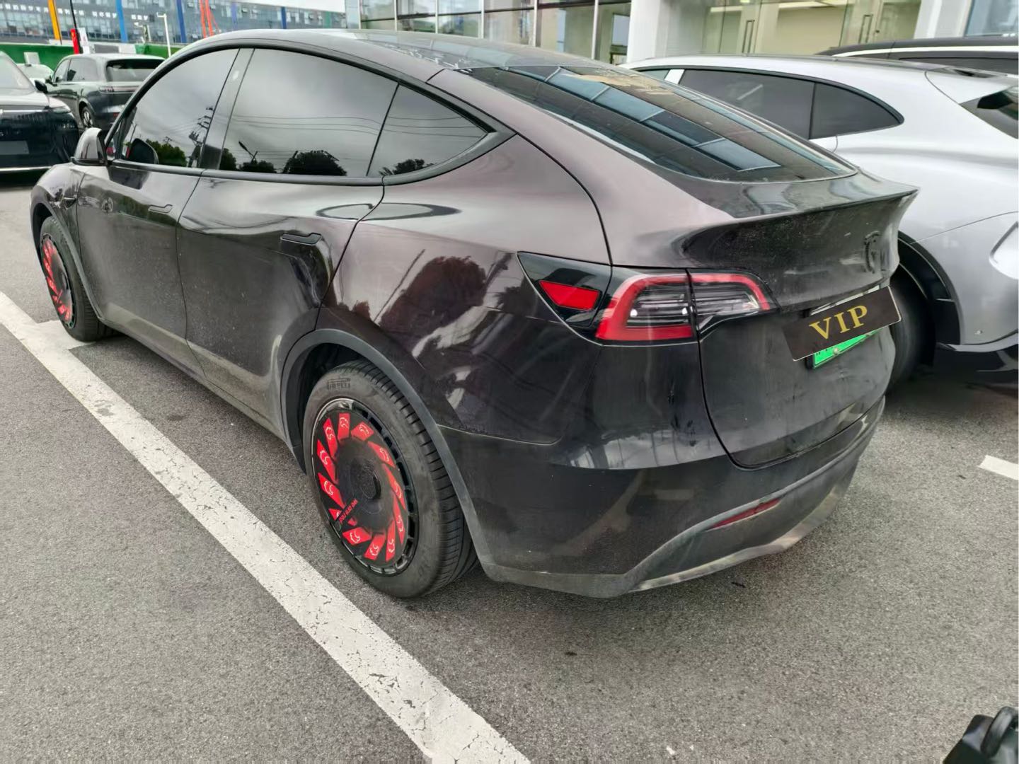 Tesla Model Y 2023 #6 Tesla Model Y 2023 immagine di auto #6