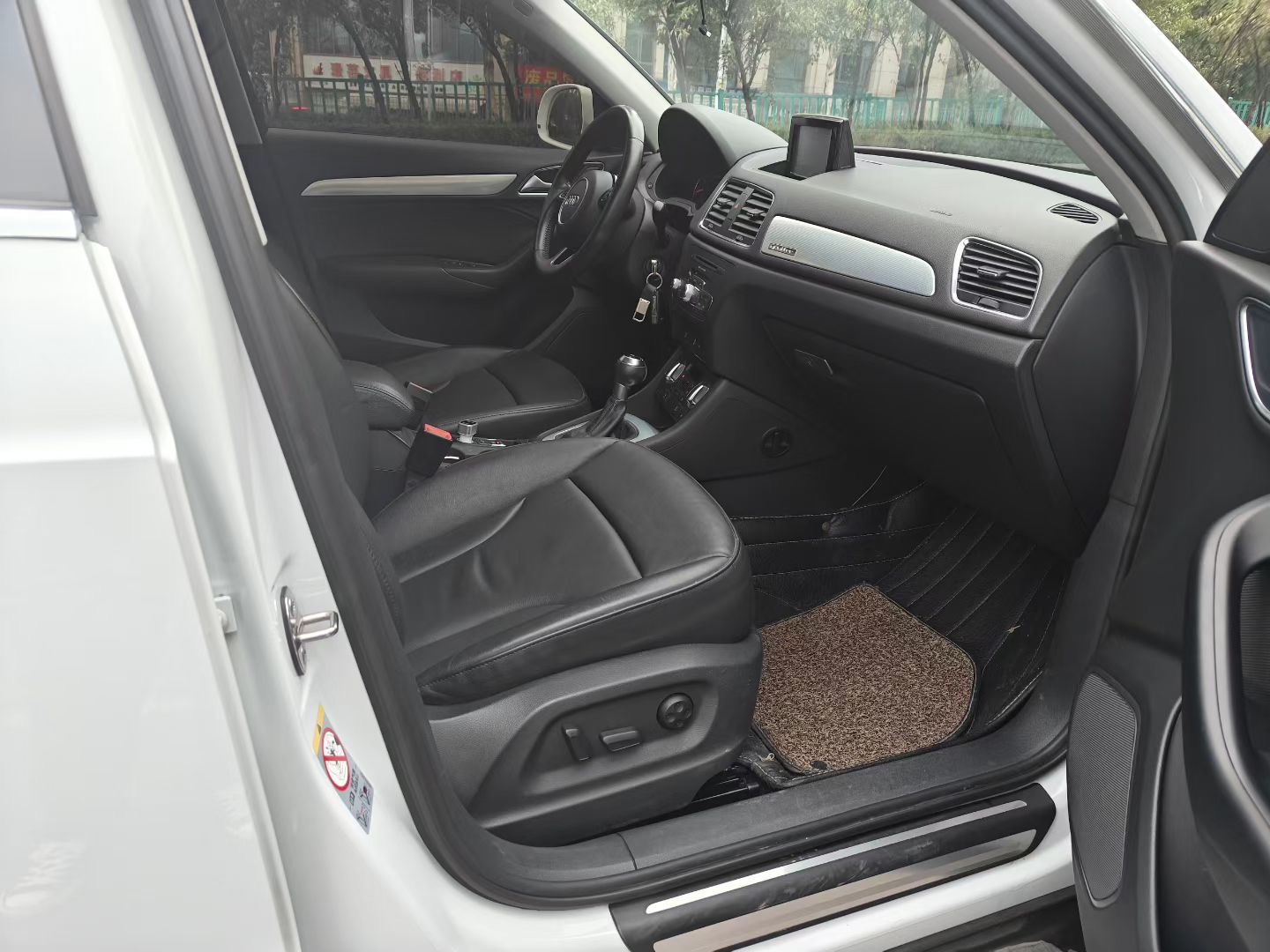 Audi Q3 2014 صورة سيارة #6