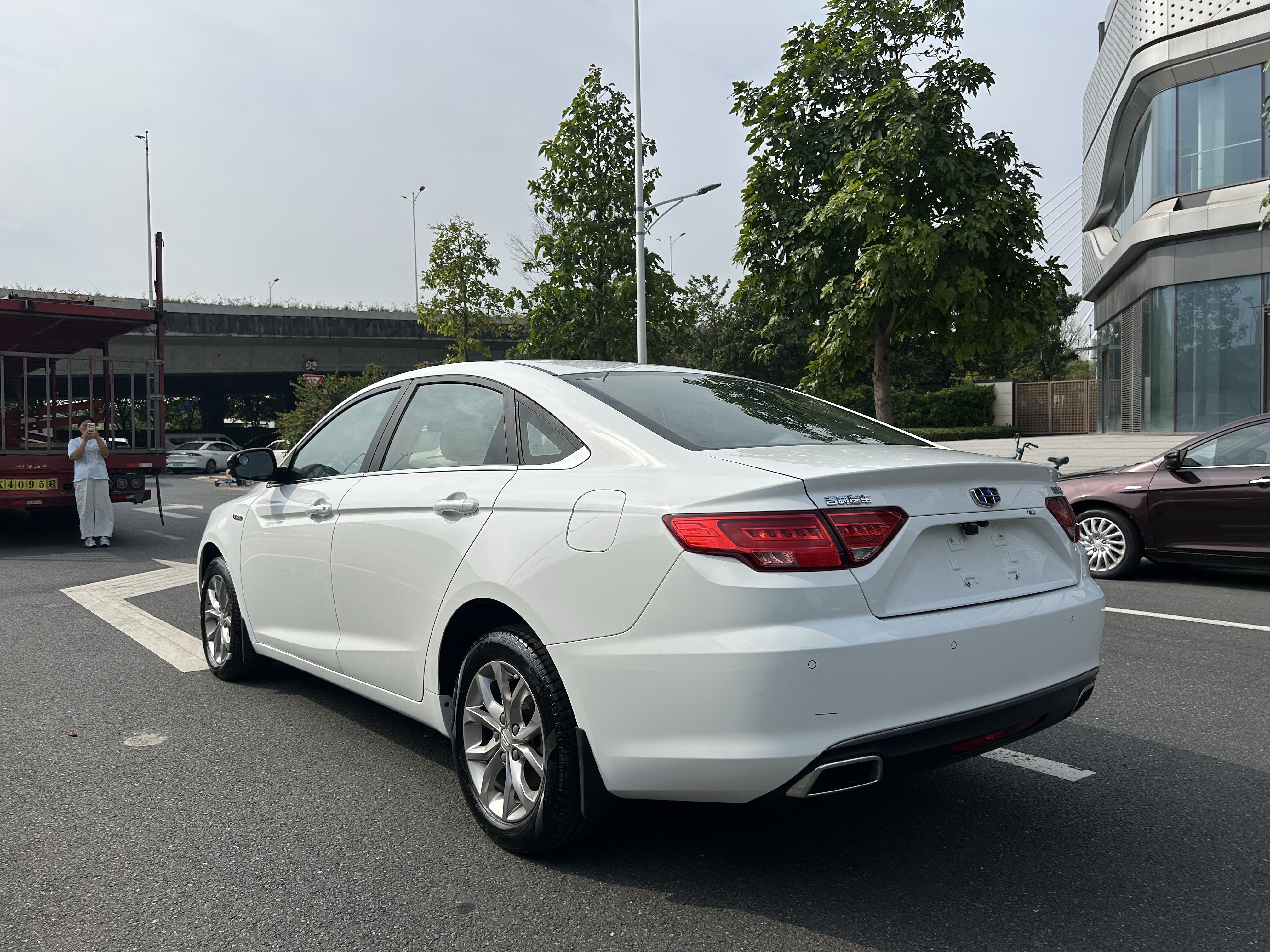 GEELY Emgrand GL 2017 car image #9