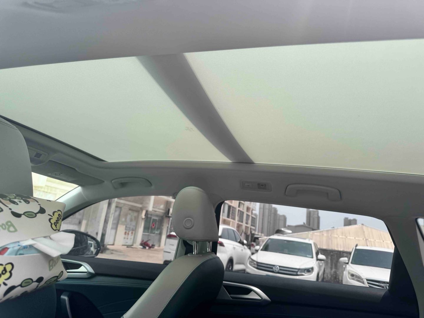 Volkswagen Tharu 2023 car image #10