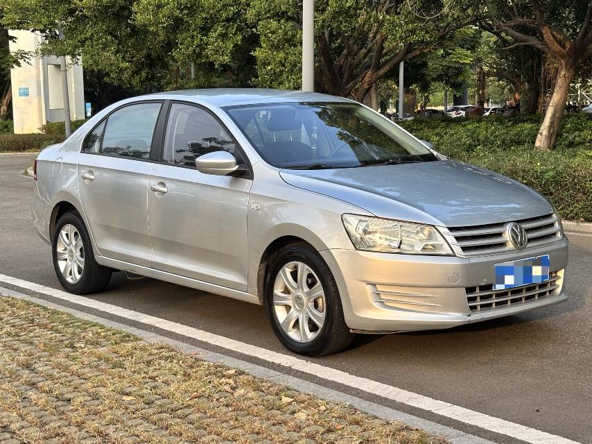 Volkswagen Santana 2014 car image #5
