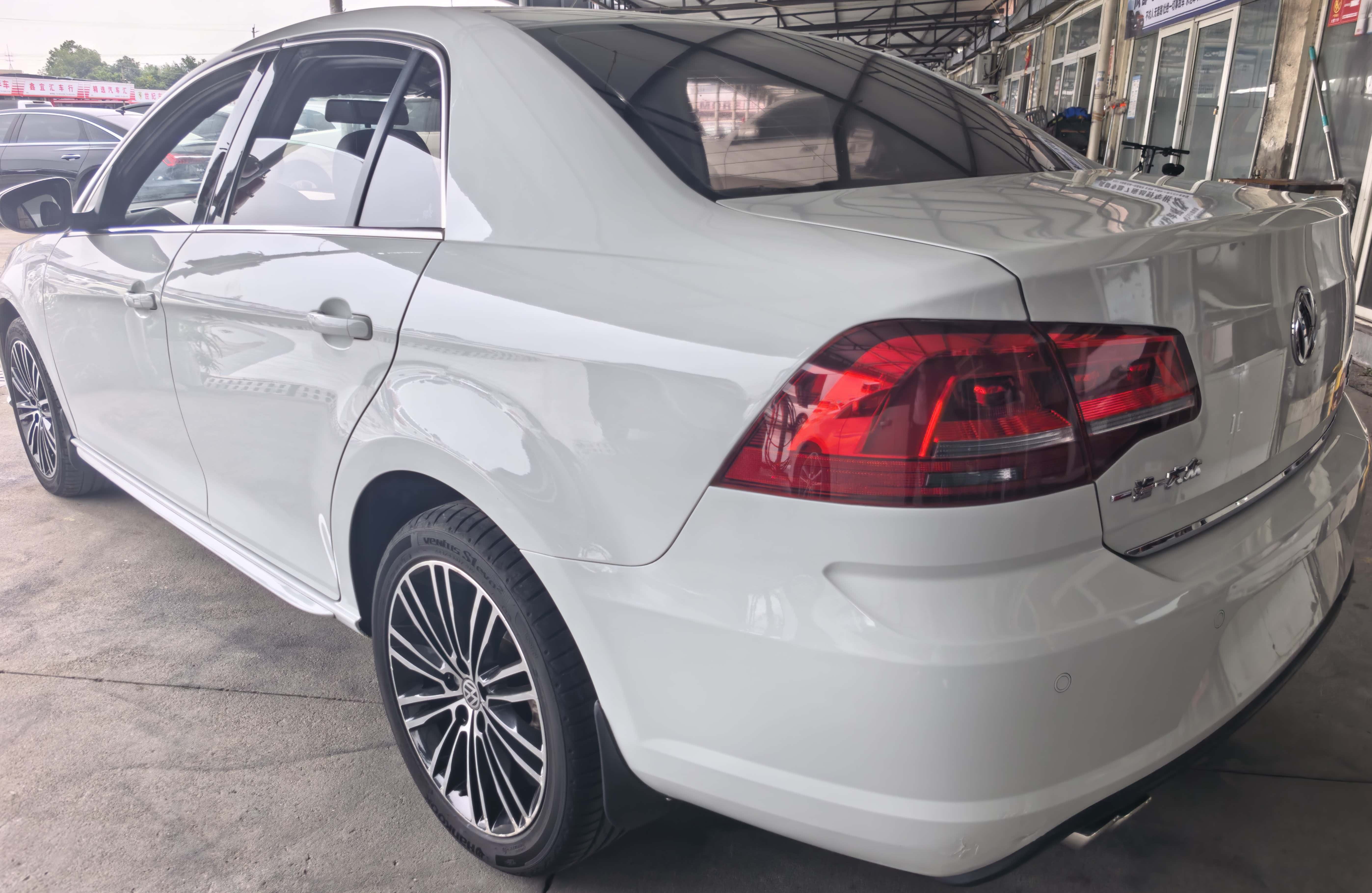 Volkswagen Bora 2015 #10 Volkswagen Bora 2015 image de voiture #10