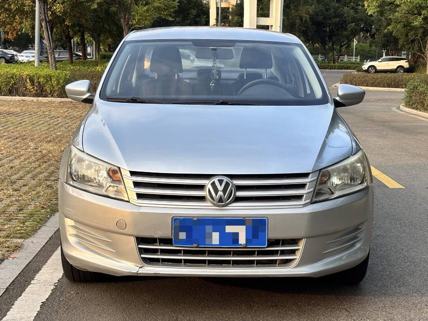 Volkswagen Santana 2014 car image #4