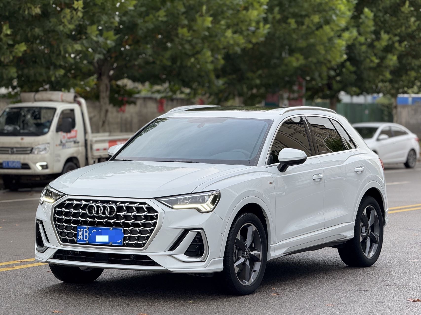 Audi Q3 2023 #2 Audi Q3 2023 car image #2