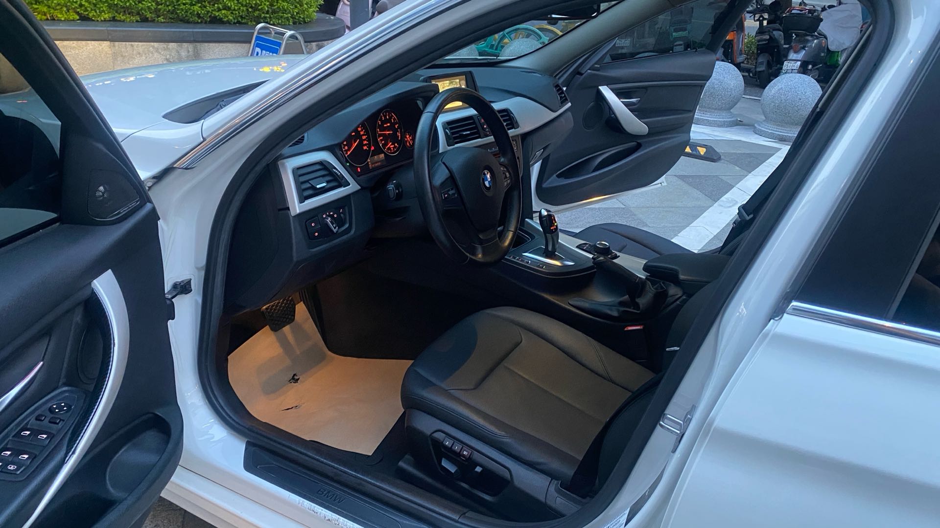 BMW 3 Series 2015 car image #8