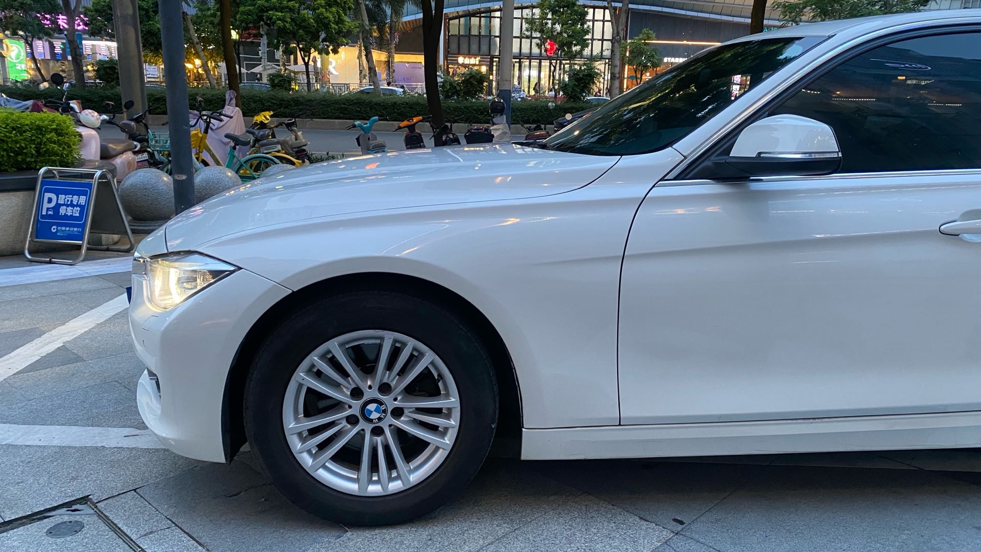 BMW 3 Series 2015 car image #20