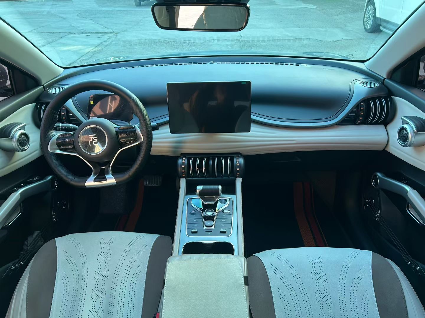 BYD Yuan Plus 2024 #10 BYD Yuan Plus 2024 صورة سيارة #10