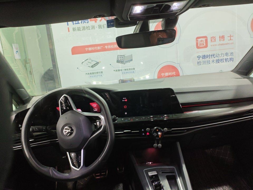 Volkswagen Golf 2022 #5 Volkswagen Golf 2022 صورة سيارة #5
