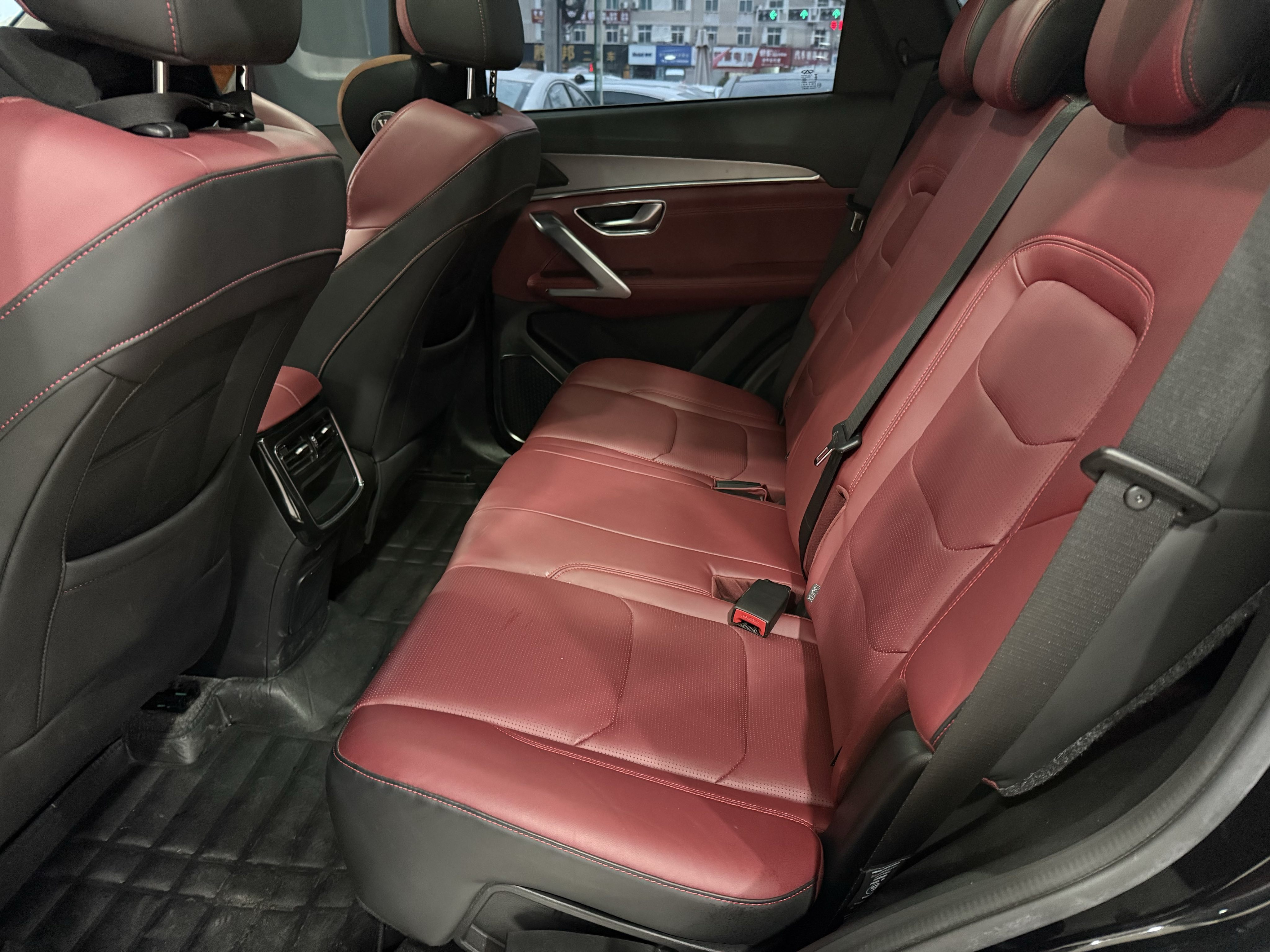Jetour X70 PLUS 2024 immagine di auto #7