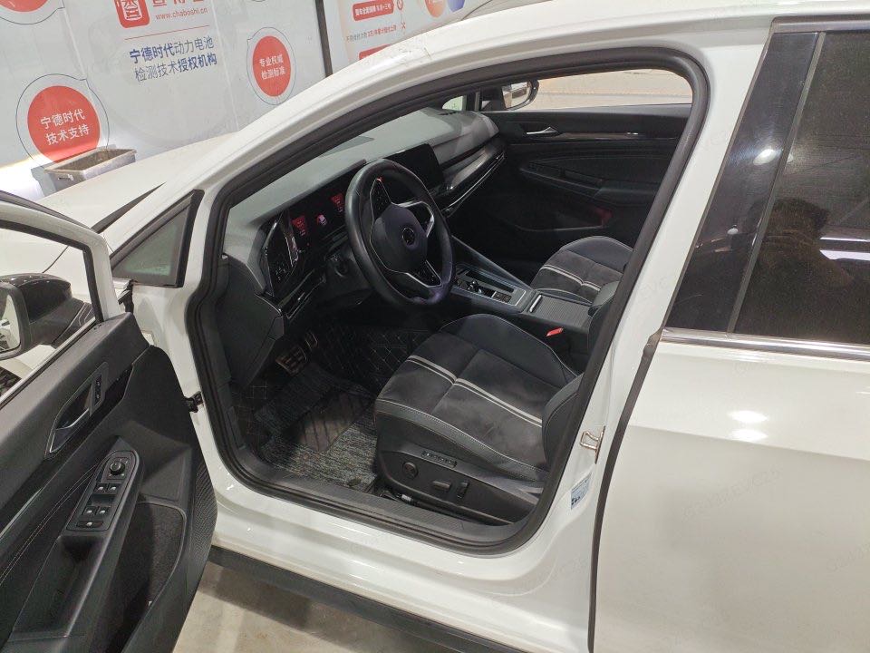 Volkswagen Golf 2022 #7 Volkswagen Golf 2022 صورة سيارة #7