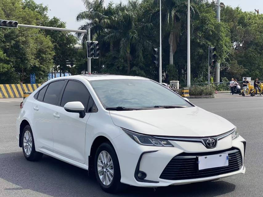Toyota Corolla 2019 #5 Toyota Corolla 2019 изображение автомобиля #5