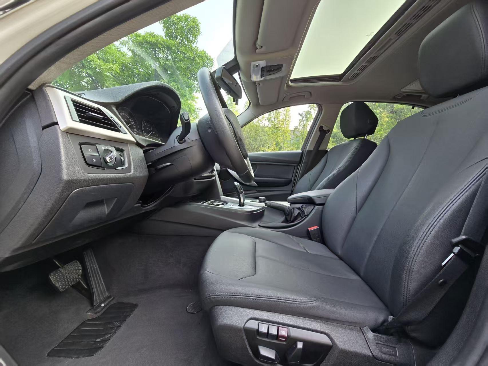 BMW 3 Series 2015 car image #10